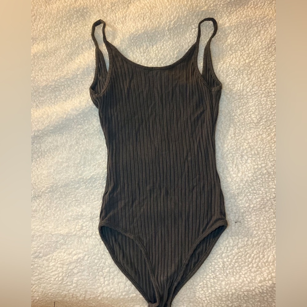 GREY URBAN OUTFITTERS BODYSUIT